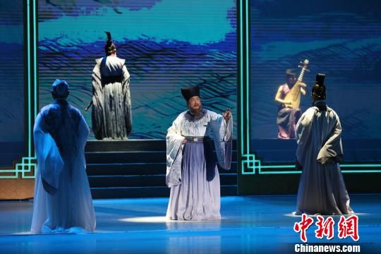 中新网湖北 湖北新闻网 第五届中国诗歌节在屈