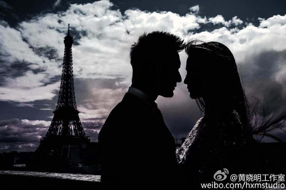 黄晓明baby公布婚纱照巴黎铁塔下甜蜜亲吻